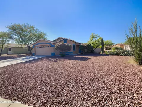 Exterior - 10086 E Desert Gorge Dr, Tucson, AZ 85747 photo 2 of 2