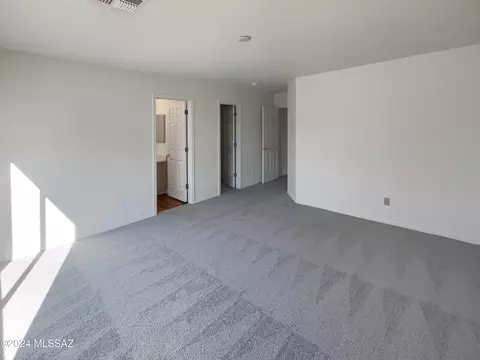 Bedroom - 10086 E Desert Gorge Dr, Tucson, AZ 85747 photo 5 of 7
