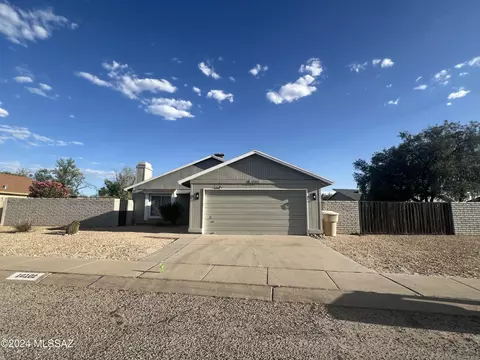 10102 E Stella Rd, Tucson, AZ 85730