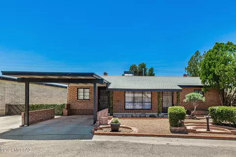 4632 E Calle Corta, Tucson, AZ 85712