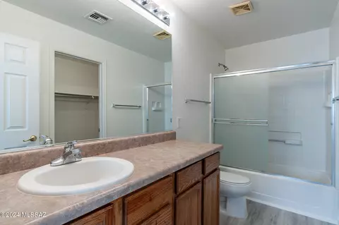 Bath - 5848 E Tercel Dr, Tucson, AZ 85756 photo 1 of 2