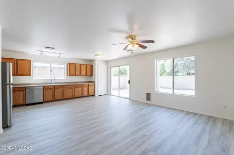 Living - 5848 E Tercel Dr, Tucson, AZ 85756 photo 6 of 7