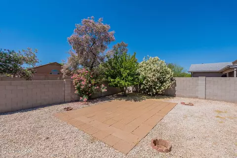 Exterior - 5848 E Tercel Dr, Tucson, AZ 85756 photo 8 of 8