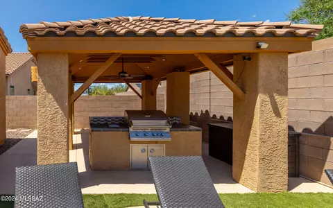 7625 S Pacific Willow Dr, Tucson, AZ 85747 photo 31