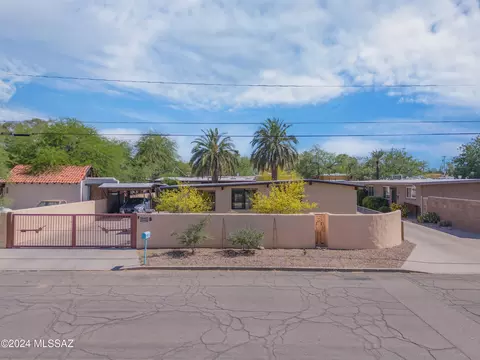 3520 E Camden St, Tucson, AZ 85716