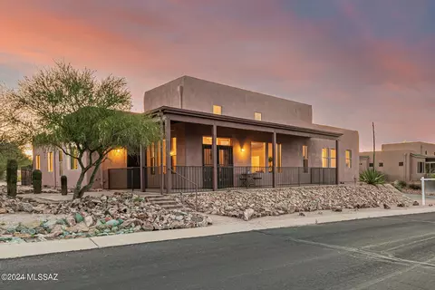 7870 S Galileo Ln, Tucson, AZ 85747