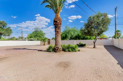 4402 E 16th St, Tucson, AZ 85711 photo 14