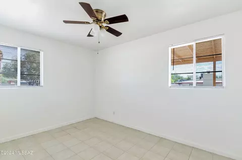4402 E 16th St, Tucson, AZ 85711 photo 19