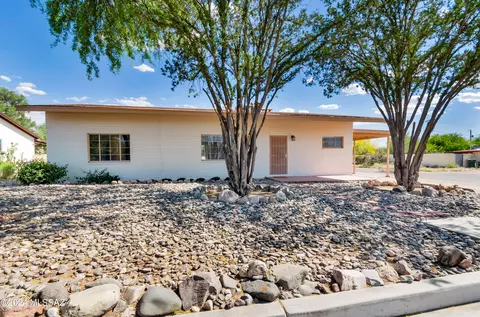 4402 E 16th St, Tucson, AZ 85711