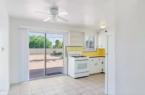 4402 E 16th St, Tucson, AZ 85711 photo 6