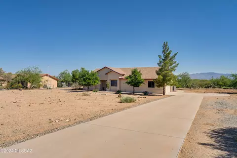 3001 E Cardenas Dr, Vail, AZ 85641 photo 3