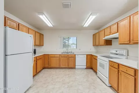 3001 E Cardenas Dr, Vail, AZ 85641 photo 10