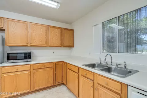 3001 E Cardenas Dr, Vail, AZ 85641 photo 14