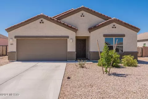 525 W Grantham St, Vail, AZ 85641