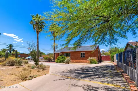 5001 E 3rd St, Tucson, AZ 85711 photo 4