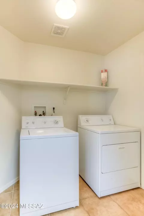 9774 E Paseo San Ardo, Tucson, AZ 85747 photo 24