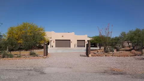 216 Vara Ct, Rio Rico, AZ 85648