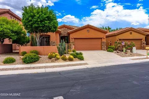 200 E Brearley Dr, Tucson, AZ 85737