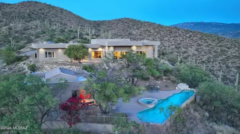 13800 E Deer Run Trl, Tucson, AZ 85749
