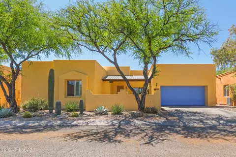 10574 E George Brookbank Pl, Tucson, AZ 85747