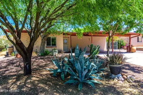 6755 N Positano Way, Tucson, AZ 85741