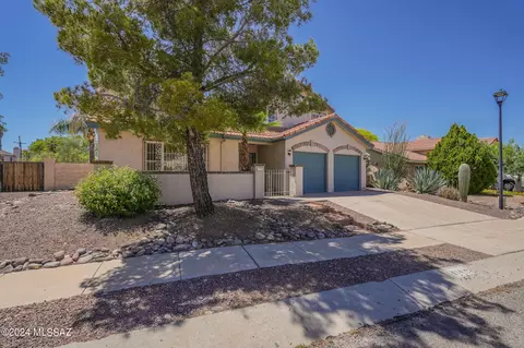 214 S Bonanza Ave, Tucson, AZ 85748