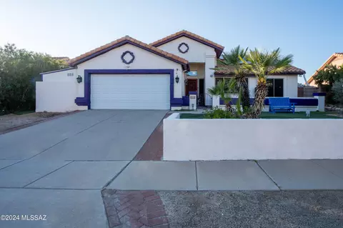 4558 W Lord Redman Loop, Tucson, AZ 85741