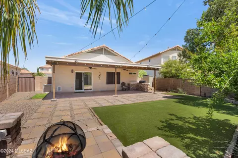 7449 W Dream Maker Pl, Tucson, AZ 85743