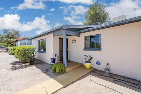 2126 E Water St, Tucson, AZ 85719