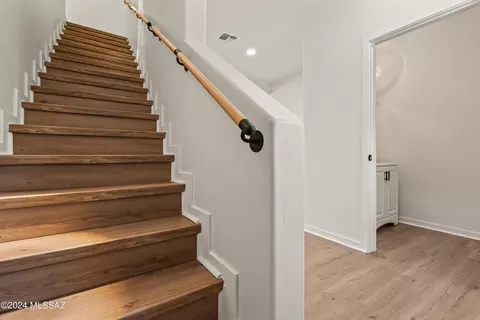 Entry Way - 1069 E Irwin Pl, Tucson, AZ 85719 photo 2 of 2
