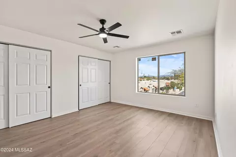 Bedroom - 1069 E Irwin Pl, Tucson, AZ 85719 photo 2 of 3