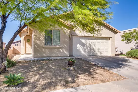 10861 E New Rock Ridge Dr, Vail, AZ 85641