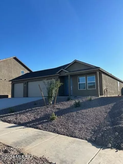 8758 E Canyon Walnut Way, Vail, AZ 85641 photo 2