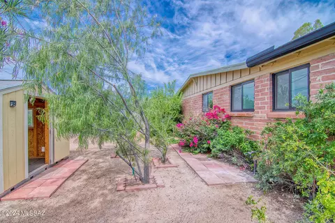 Exterior - 8308 E Beverly St, Tucson, AZ 85710 photo 22 of 22