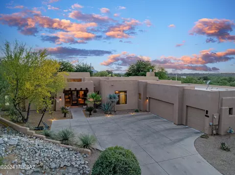 1161 W Saddlehorn Pl, Oro Valley, AZ 85704