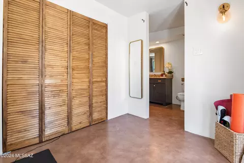 2026 E Copper St, Tucson, AZ 85719 photo 23