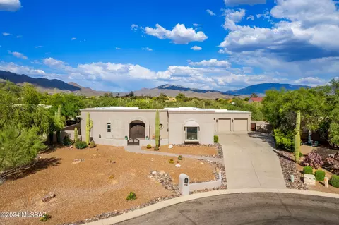 9873 E Veryl Pl, Tucson, AZ 85749