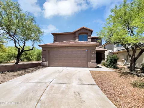 790 W Emerald Key Dr, Green Valley, AZ 85614