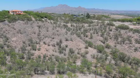 1013 Pino Ct, Rio Rico, AZ 85648