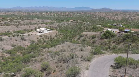 462 Gavilan Ct, Rio Rico, AZ 85648