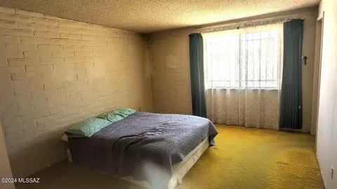 Bedroom - 7301 E David Dr, Tucson, AZ 85730 photo 2 of 3