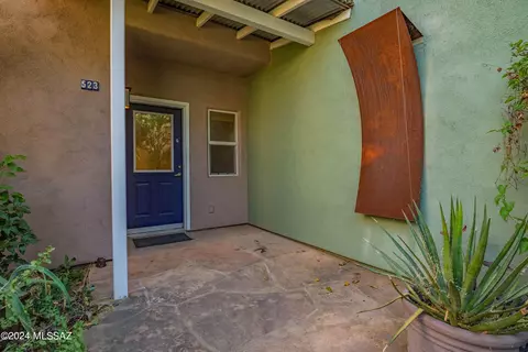 Exterior - 523 E Roger Rd, Tucson, AZ 85705 photo 6 of 9