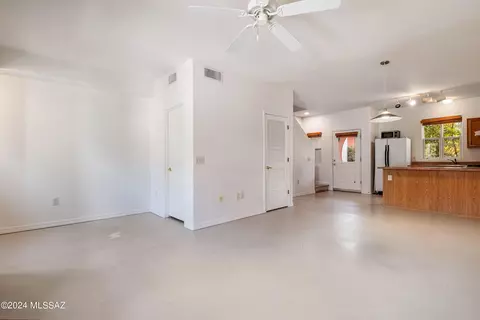 Living - 523 E Roger Rd, Tucson, AZ 85705 photo 4 of 4