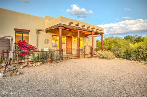 3715 W Placita Rancho Saguaro, Tucson, AZ 85745