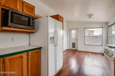 6246 E Thunder River Dr, Tucson, AZ 85756 photo 5