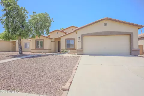 5533 W Carriage Dr, Tucson, AZ 85742