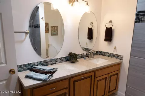 4841 E Copper St, Tucson, AZ 85712 photo 17