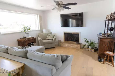4841 E Copper St, Tucson, AZ 85712 photo 5