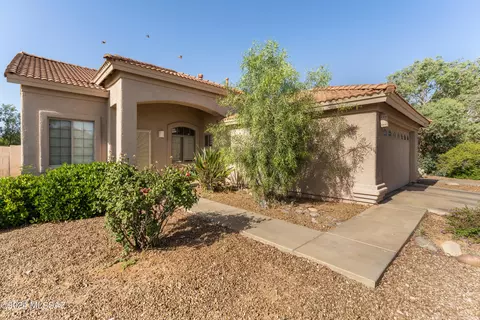 9134 E La Palma Dr, Tucson, AZ 85747
