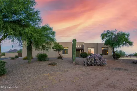12847 W Zebra Aloe Pl, Tucson, AZ 85743